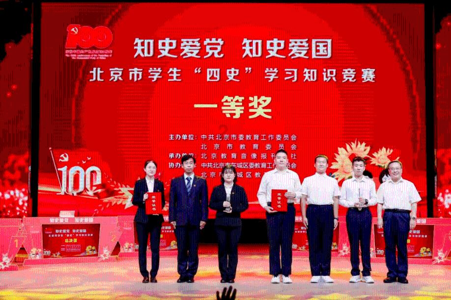 年轻人为什么不愿生孩子？